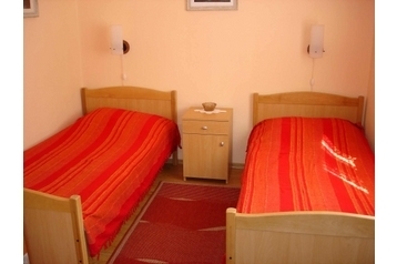 Horvaatia Byt Okrug Donji, Eksterjöör